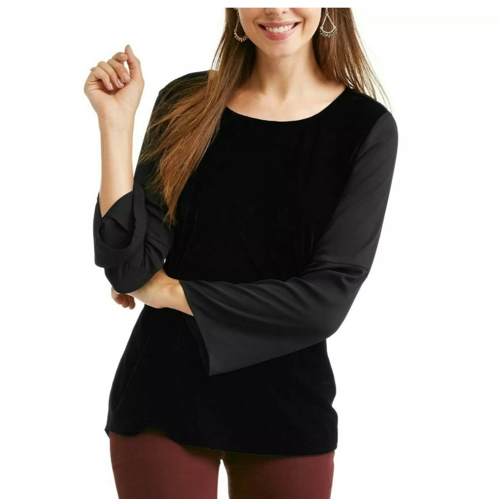NWT *PLUS* Black Velvet Bell Sleeve Blouse - XXL